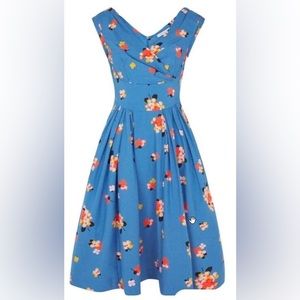Size 2 Mes Amies Boutique 50’s Style Dress